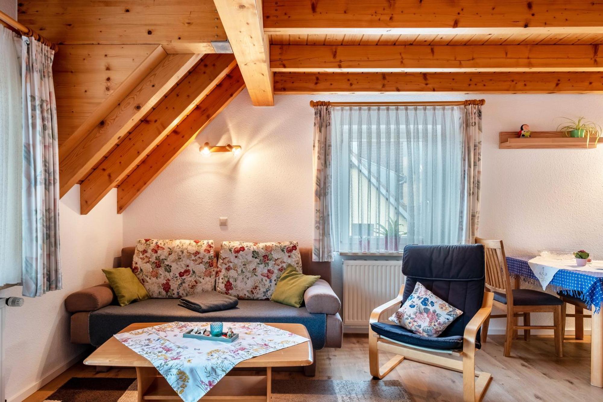 Ferienwohnung Beim Pauli 티티제-노이슈타트 외부 사진